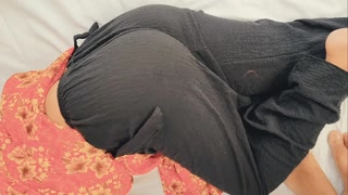Amateur couple ignites raw pussy wrestling
